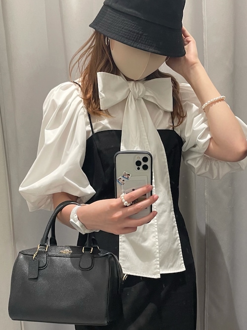 lilybrown 2wayパワショルブラウス Lily Brown - LilyBrown 2wayパワショルブラウスの通販 by shop