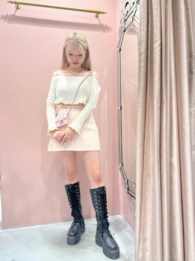 「ショルダーバッグ」｜「アイテム（財布、ピンク系）」を使った、つぇるさん（レディース・154cm）の冬コーディネート