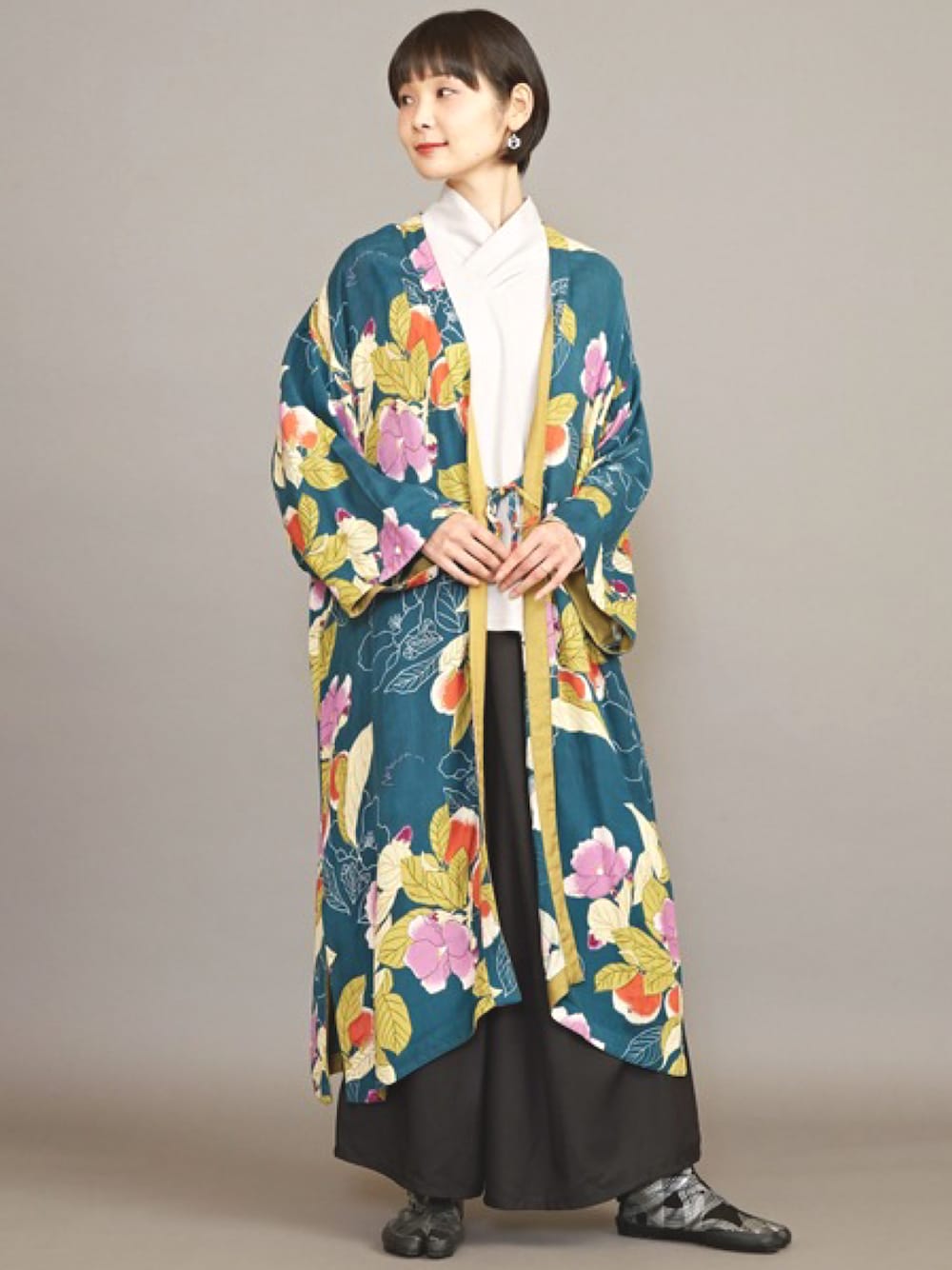 倭物やカヤ ジャポニズム 長羽織 カーディガン 和風 着物 アミナコレクション 倭物やカヤ Tsuji(アミナコレクション本部)|カヤのカーディガン