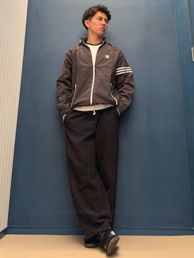 「アイテム（ナイロンジャケット）」を使った、K）さん（メンズ・176cm）の秋コーディネート