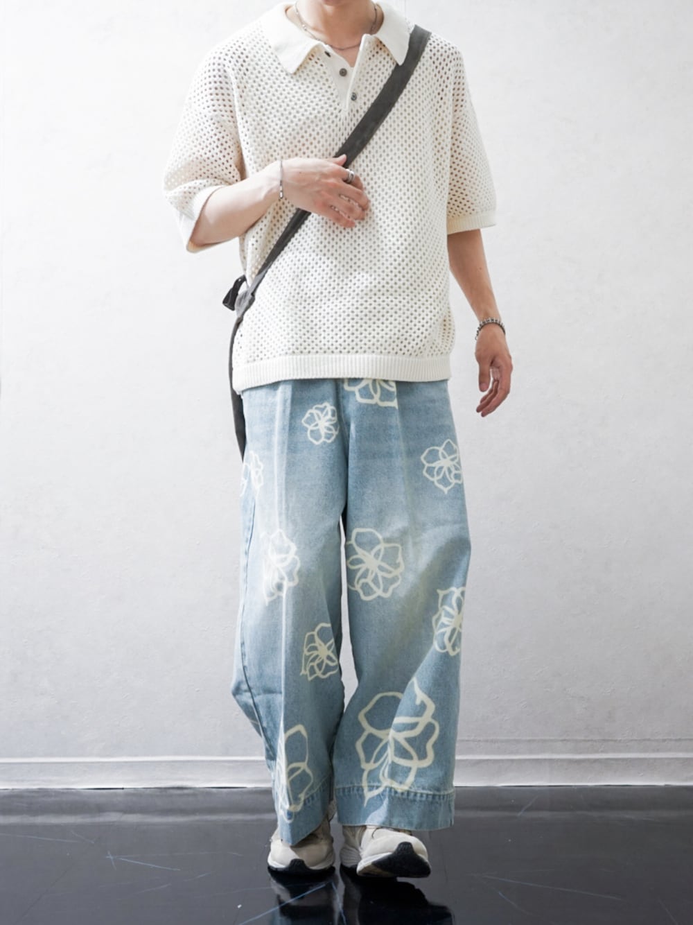 soerte フラワーペイントワイドバギーデニム soerte ジーンズ × camphor wood / FLOWER PAINT WIDE BUGGY