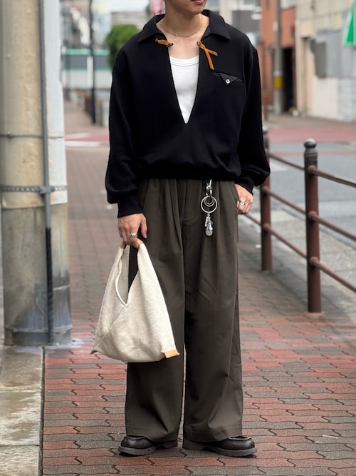 「KHOKI(コッキ)の【KHOKI】Skipper sweatshirt(スウェット)」を使った、Takiさん(メンズ・169cm)の秋コーディネート