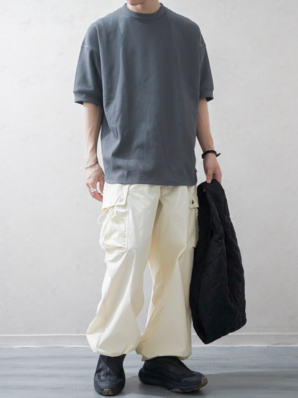 soerte（ソエルテ）の「Wide straight tech cargo pants (Washer