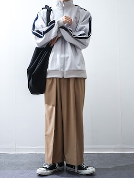 「Lui's（ルイス）のアイテム（パンツ）」を使った、Takiさん（メンズ・169cm）の秋コーディネート