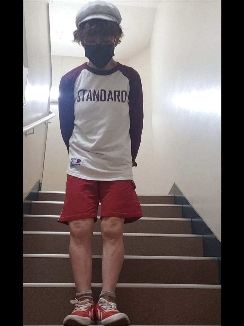 「ootd、古着、低身長、スニーカー、シンプルコーデ」｜「NEW YORK HATのアイテム（キャスケット、グレー系）」を使った、19nocchi75 さん（レディース・148cm）の冬コーディネートの1枚目の写真