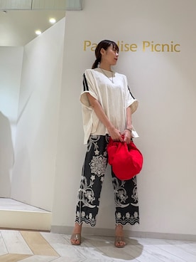 「アイテム（バッグ、レッド系）」を使った、しいさん（レディース・162cm）の夏コーディネート