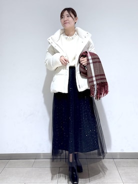 「アイテム（ストール/ショール）」を使った、annaさん（レディース・167cm）の冬コーディネート