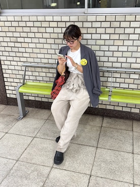 「アイテム（折りたたみ傘）」を使った、me youさん（レディース・165cm）の秋コーディネート