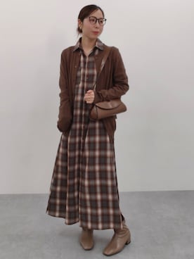 「nissen（ニッセン）の高身長　表面起毛チェックシャツロングワンピース（トールサイズ）（ワンピース、ブラウン系）」を使った、reiさん（レディース・173cm）の秋コーディネート