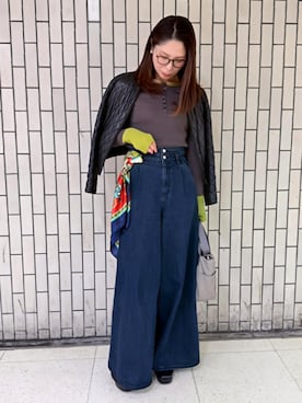 「slattgir（スラットジール）の高身長　ハイウエストタックデニムワイドパンツ　丈長め・トールサイズ　fifiean（デニムパンツ、ブルー系）」を使った、reiさん（レディース・173cm）の春コーディネート