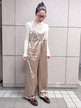 「slattgir（スラットジール）の高身長　サテンビスチェキャミオールインワン（トールサイズ）Essenave（つなぎ/オールインワン、ゴールド系）」を使った、reiさん（レディース・173cm）の春コーディネート