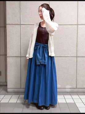 「slattgir（スラットジール）の高身長　デニムマキシワンピース（トールサイズ）Essenave（ワンピース、ブルー系）」を使った、reiさん（レディース・173cm）の春コーディネート