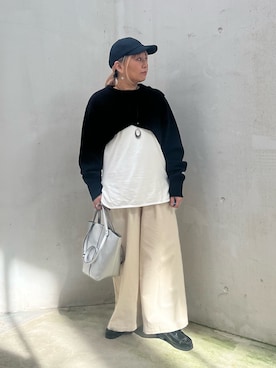 「アイテム（トートバッグ、シルバー系）」を使った、micoさん（レディース・155cm）の秋コーディネート