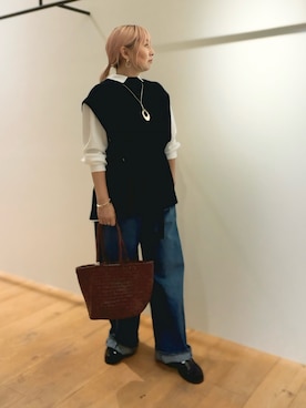 「アイテム（バングル/リストバンド）」を使った、micoさん（レディース・155cm）の秋コーディネート