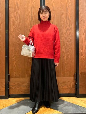 「URBAN RESEARCH DOORS（アーバンリサーチドアーズ）のタートルネックニット（ニット/セーター）」を使った、YURIEさん（レディース・155cm）の冬コーディネート
