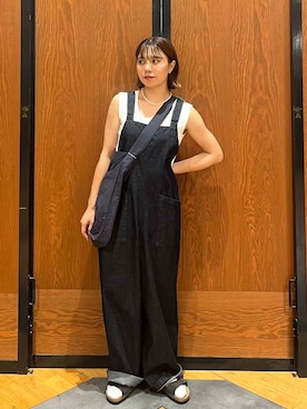 「旅行コーデ」｜「アイテム（サロペット/オーバーオール）」を使った、YURIEさん（レディース・155cm）の夏コーディネート