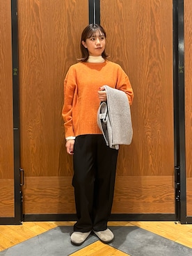 「アイテム（ストール/ショール）」を使った、YURIEさん（レディース・155cm）の秋コーディネート