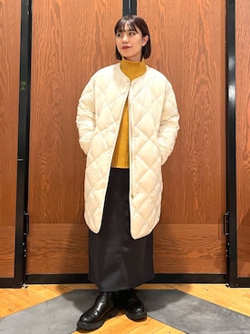 「URBAN RESEARCH DOORS（アーバンリサーチドアーズ）のタートルネックニット（ニット/セーター）」を使った、YURIEさん（レディース・155cm）の冬コーディネート