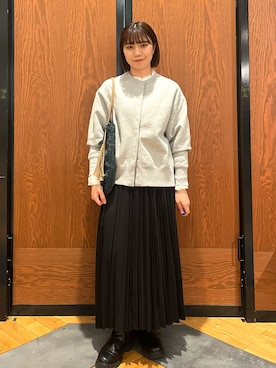 「URBAN RESEARCH DOORS（アーバンリサーチドアーズ）のピンタックフリルスタンドカラーブラウス（シャツ/ブラウス）」を使った、YURIEさん（レディース・155cm）の冬コーディネート