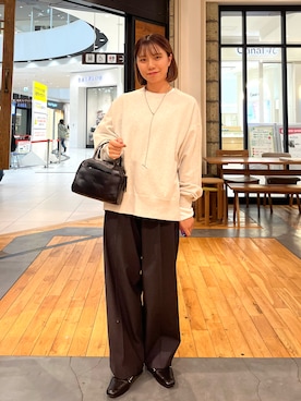 「秋冬」｜「アイテム（ステンカラーコート）」を使った、YURIEさん（レディース・155cm）の秋コーディネート