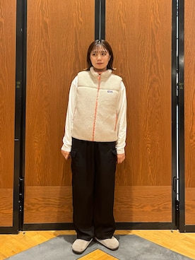 「秋のシャツ着こなし術」｜「アイテム（ベスト）」を使った、YURIEさん（レディース・155cm）の秋コーディネート