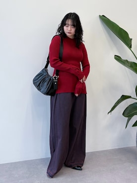 「アイテム（デニムパンツ、レッド系）」を使った、Green Parks officialさん（レディース・157cm）の秋コーディネート