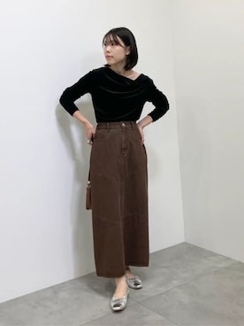 「Green　Parks（グリーンパークス）の【WEB限定】シアーベロアオフショル長袖プルオーバーⅡ（Tシャツ/カットソー、ブラック系）」を使った、Green Parks officialさん（レディース・156cm）の夏コーディネート