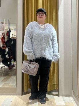 「FRUIT OF THE LOOM（フルーツオブザルーム）のアイテム」を使った、Green Parks officialさん（レディース・168cm）の冬コーディネート