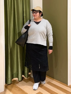 「Green　Parks（グリーンパークス）のアイテム（Tシャツ/カットソー）」を使った、Green Parks officialさん（レディース・168cm）の秋コーディネート