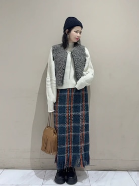 「アイテム（ベスト）」を使った、Green Parks officialさん（レディース・161cm）の秋コーディネート