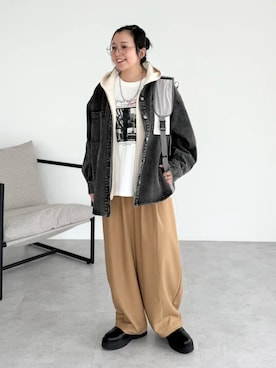 「Green　Parks（グリーンパークス）のアイテム（Tシャツ/カットソー）」を使った、Green Parks officialさん（レディース・155cm）の秋コーディネート
