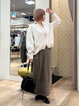 「Green　Parks（グリーンパークス）のアイテム（スカート）」を使った、Green Parks officialさん（レディース・158cm）の秋コーディネート