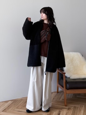 「Green　Parks（グリーンパークス）のアイテム（Tシャツ/カットソー）」を使った、Green Parks officialさん（レディース・157cm）の秋コーディネート