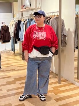 「Green　Parks（グリーンパークス）のアイテム（Tシャツ/カットソー）」を使った、Green Parks officialさん（レディース・168cm）の秋コーディネート