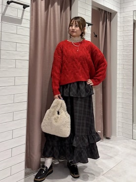 「アイテム（スカート、パープル系）」を使った、Green Parks officialさん（レディース・165cm）の秋コーディネート