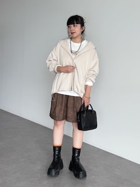 「Green　Parks（グリーンパークス）のアイテム（その他パンツ）」を使った、Green Parks officialさん（レディース・155cm）の秋コーディネート