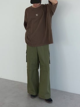 「カーキ」｜「アイテム（カーゴパンツ）」を使った、Green Parks officialさん（メンズ・171cm）の夏コーディネート
