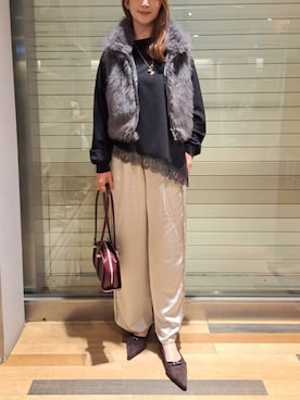 「Green　Parks（グリーンパークス）のアイテム（Tシャツ/カットソー）」を使った、Green Parks officialさん（レディース・160cm）の秋コーディネート