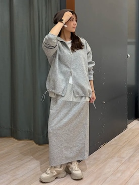 「Green　Parks（グリーンパークス）のアイテム（Tシャツ/カットソー）」を使った、Green Parks officialさん（レディース・158cm）の秋コーディネート