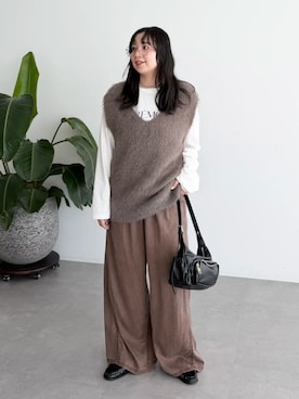 「Green　Parks（グリーンパークス）のアイテム（Tシャツ/カットソー）」を使った、Green Parks officialさん（レディース・155cm）の秋コーディネート