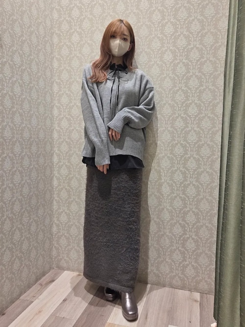 ホワイトインナーフリルカラーシャツ