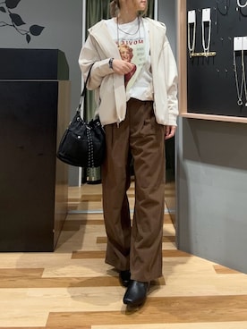 「Green　Parks（グリーンパークス）のアイテム（その他パンツ）」を使った、Green Parks officialさん（レディース・158cm）の秋コーディネート
