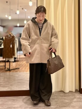 「Green　Parks（グリーンパークス）のアイテム（Tシャツ/カットソー）」を使った、Green Parks officialさん（レディース・161cm）の秋コーディネート