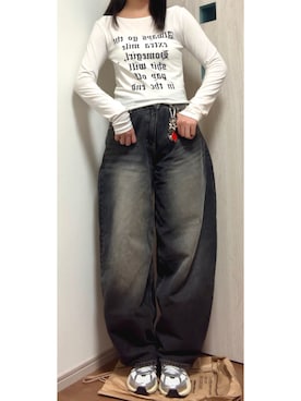 「アイテム（キーホルダー）」を使った、寒天ちゃんさん（レディース・170cm）の秋コーディネート