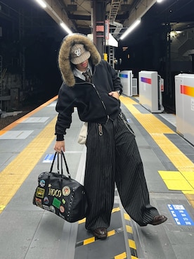 「アイテム（ボストンバッグ）」を使った、daaagrmさん（メンズ・175cm）の秋コーディネート
