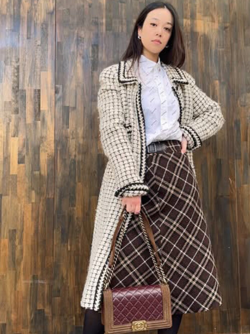 CHANELのテーラードジャケットを使ったレディース人気ファッション