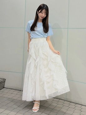 「dazzlin（ダズリン）のウェーブレイヤードシアースカート（スカート、ホワイト系）」を使った、hinanoさん（レディース・160cm）の春コーディネート