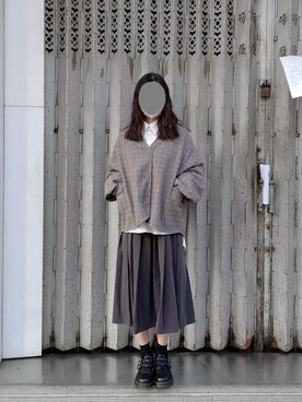 「Room908のアイテム（ノーカラージャケット、グレー系）」を使った、ICAさん（レディース）の冬コーディネート