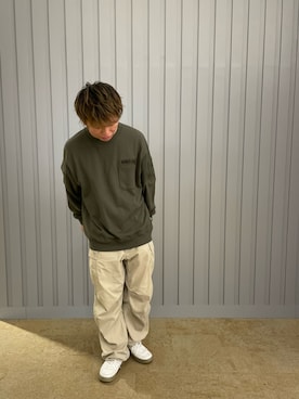 「AVIREX（アヴィレックス）のLIGHT COTTON FATIGUE PANTS / ライトコットン ファティーグ パンツ / AVIREX / アヴィレックス（Cargo trousers、ベージュ系）」を使った、K.Kazさん（メンズ・170cm）の秋コーディネート