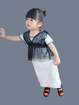 「アイテム（レッグウェア）」を使った、kana♡さん（キッズ・90cm）の夏コーディネート